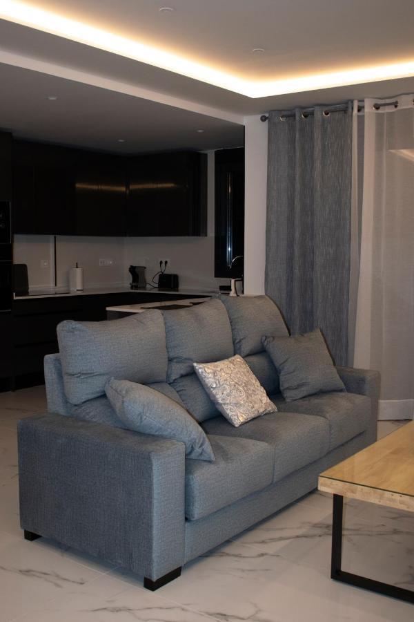 Deluxe Apartament ألكالا لا ريال المظهر الخارجي الصورة