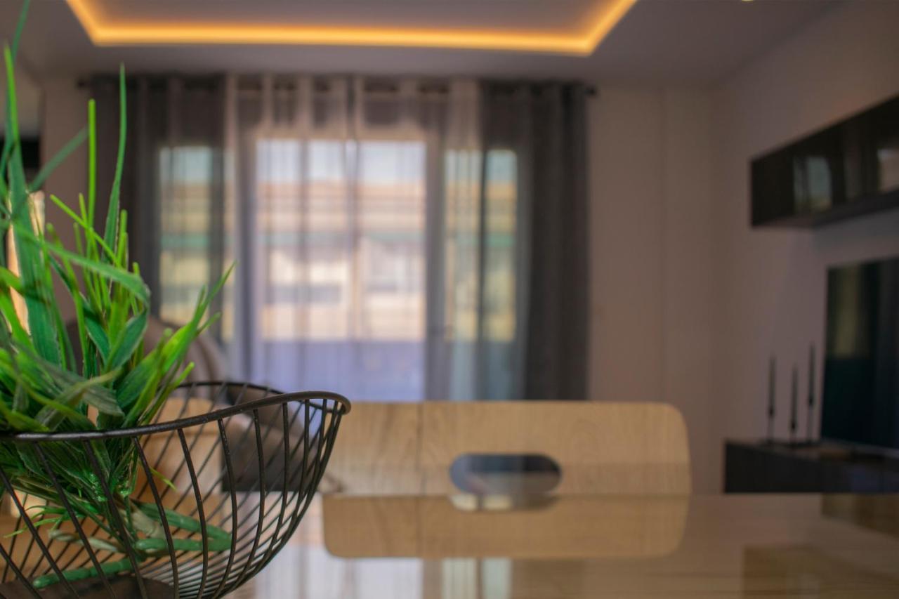 Deluxe Apartament ألكالا لا ريال المظهر الخارجي الصورة