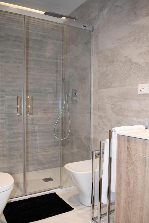 Deluxe Apartament ألكالا لا ريال المظهر الخارجي الصورة