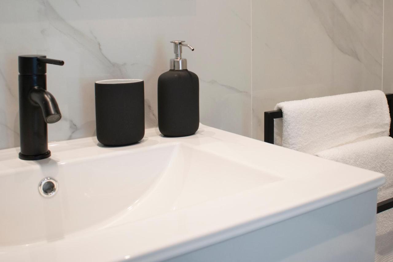 Deluxe Apartament ألكالا لا ريال المظهر الخارجي الصورة